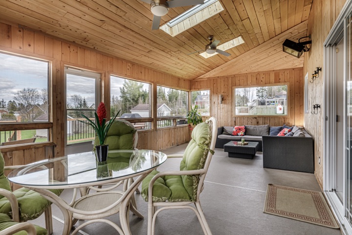 Extérieur — 17 rue Desrochers, Shannon