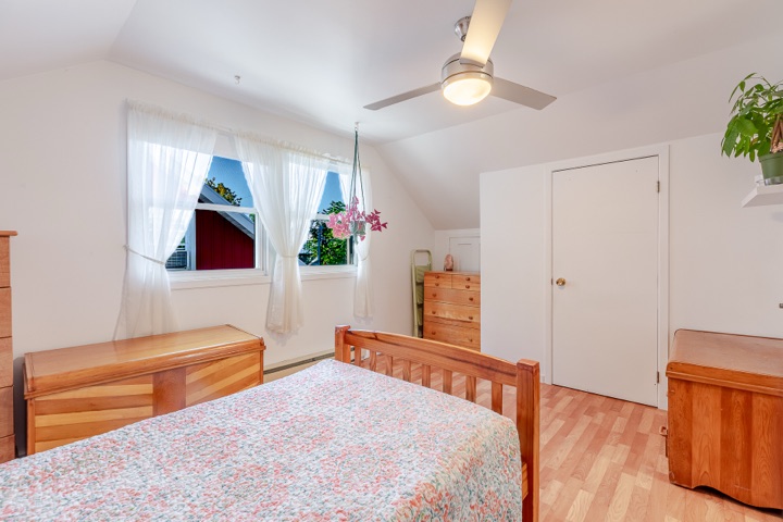 Chambre — 133 rue Marinier, Québec