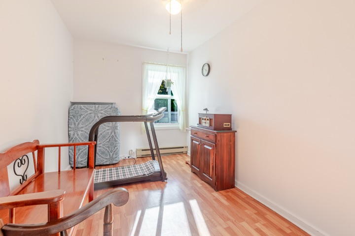 Chambre — 133 rue Marinier, Québec