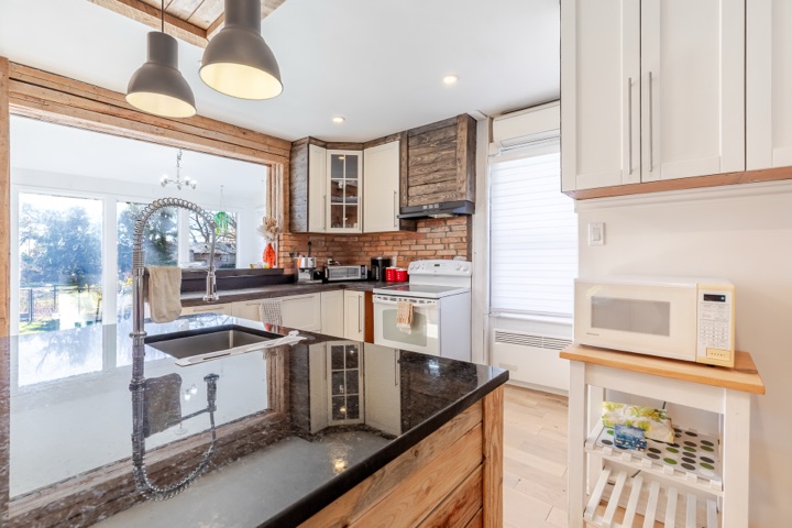 Photographie immobilière — 3760 Bld Ste-Anne, Québec